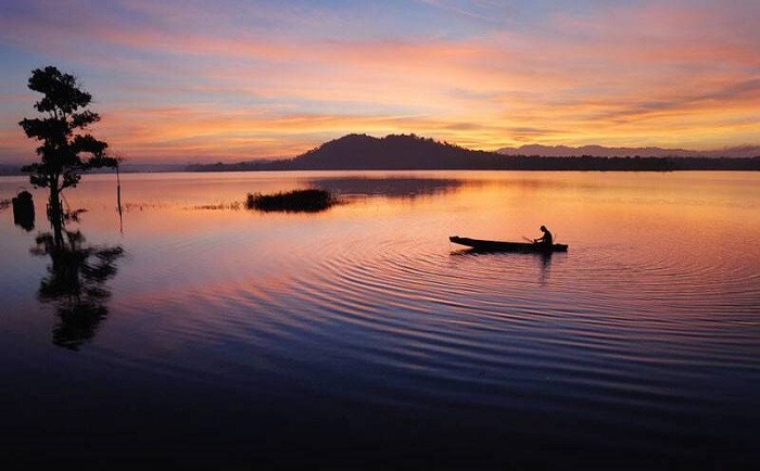 ta dung lake ha long bay of central highlands