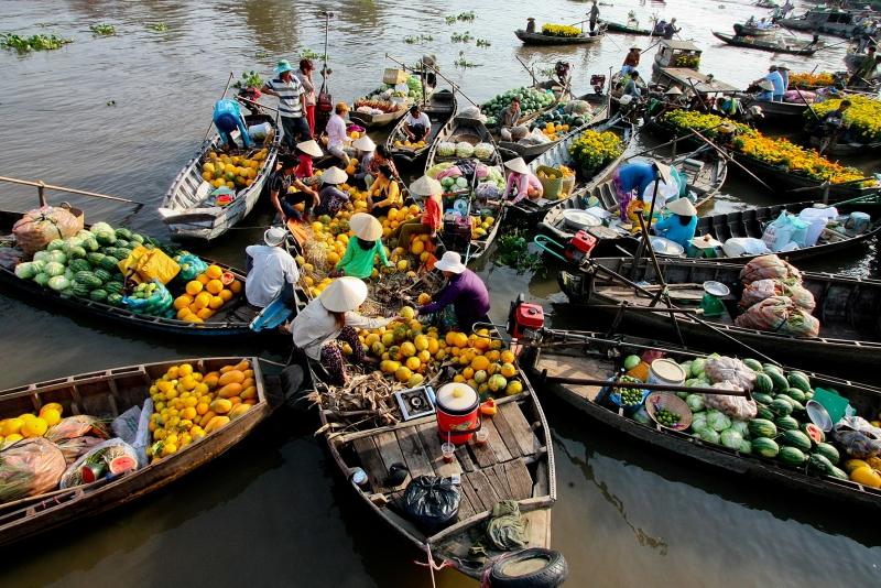 Exploring Western Vietnam in watery season