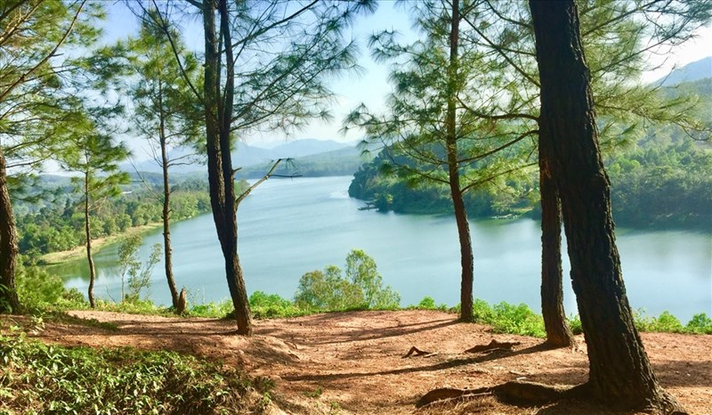 three picturesque hills in hue for serenity seekers