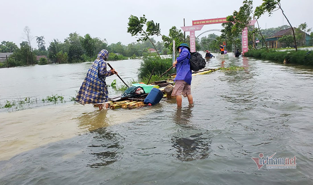 Fridges turned into lifeboats during record flooding in central Vietnam