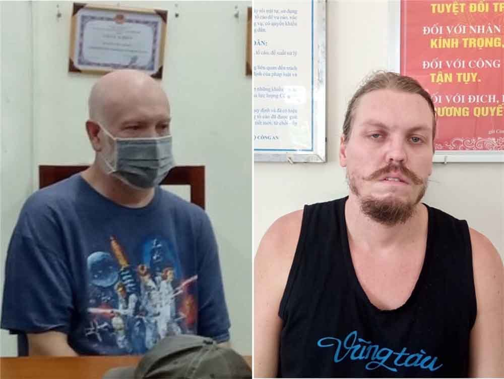 Vietnamese police hand over two American wanted fugitives to US