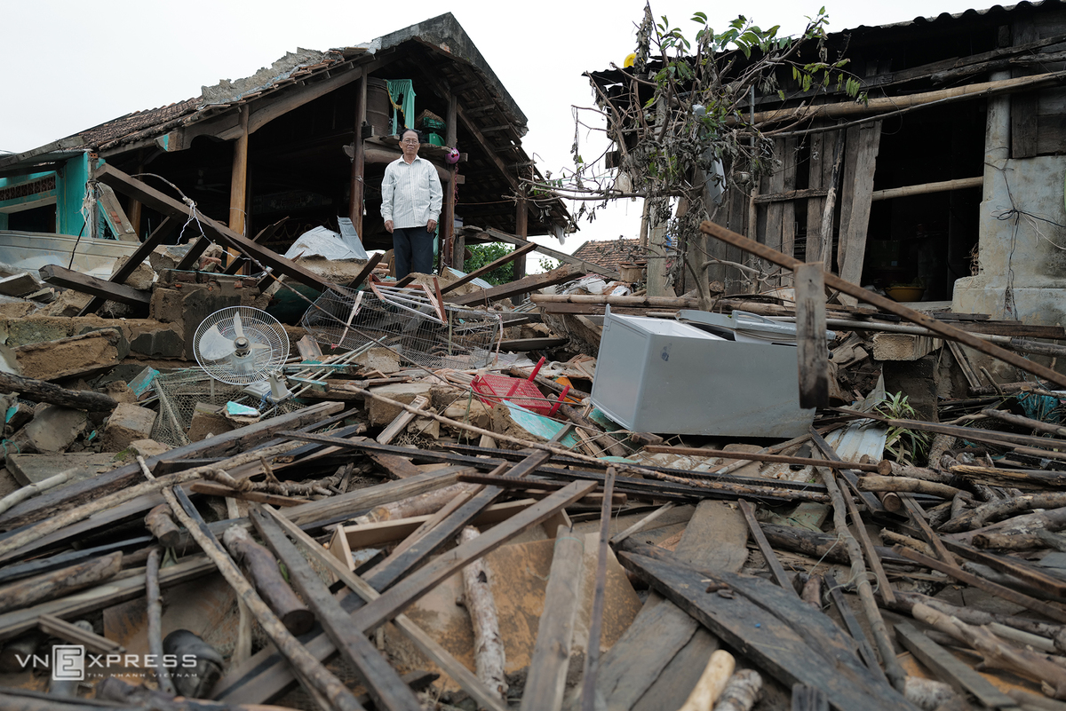 In photos: Quang Binh left ravaged after record flooding