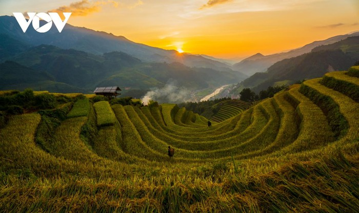 Glorious sunset in Vietnam’s mountainous regions