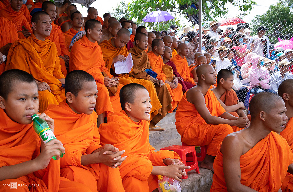 Boat-racing festival, a traditional cultural feature of Mekong Delta