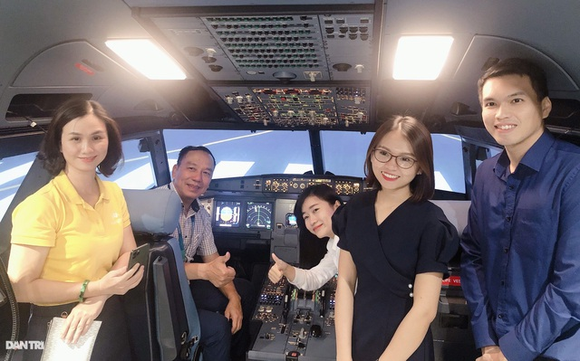 Experiencing of being a pilot in Ho Chi Minh City