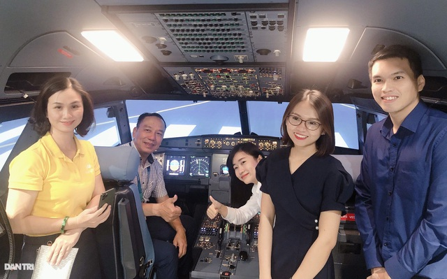 experiencing of being a pilot in ho chi minh city
