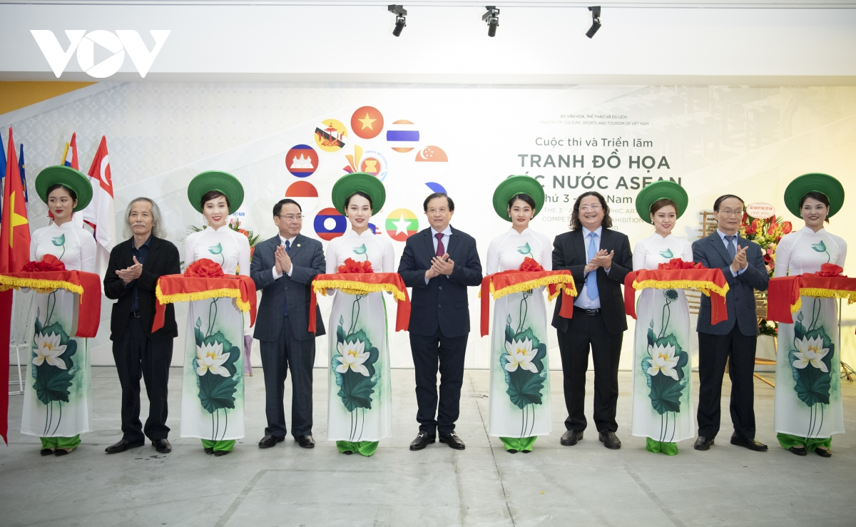 third asean graphic arts competition and exhibition ongoing in hanoi