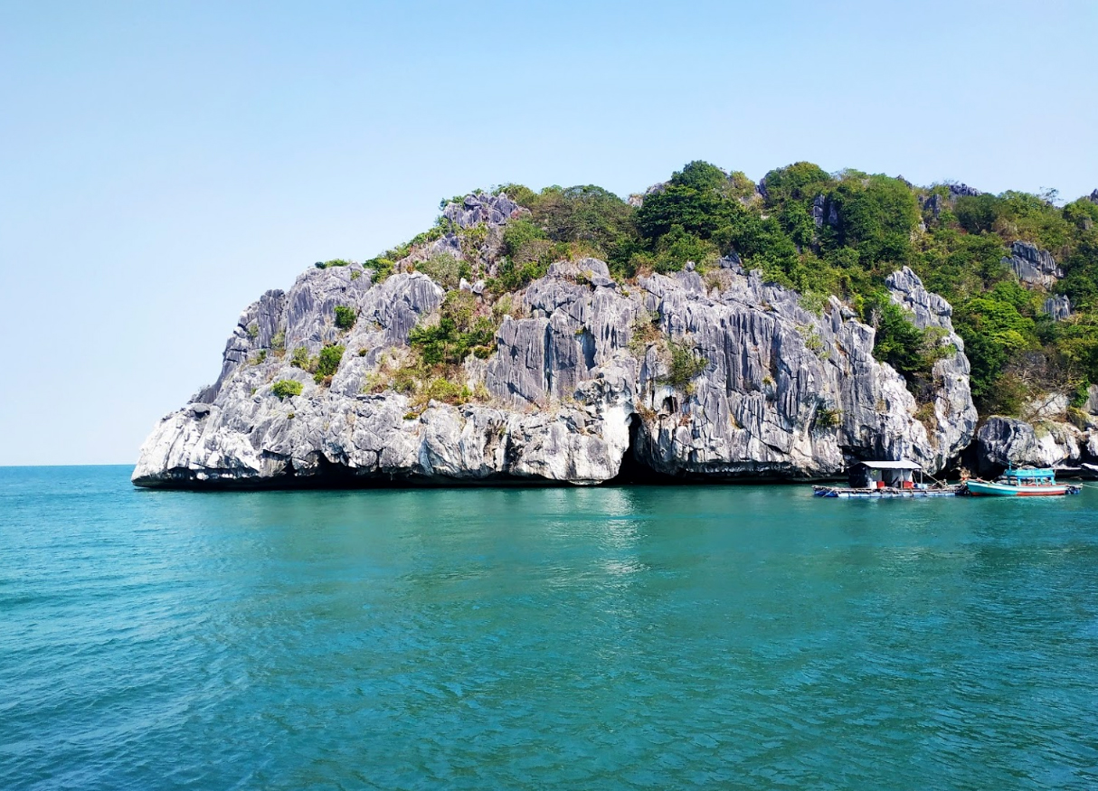 Stunning islands named after fruits in Vietnam