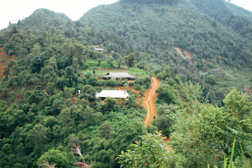 Cu Vai village (Yen Bai) boasts slower pace of life Cu Vai village (Yen Bai) boasts slower pace of life