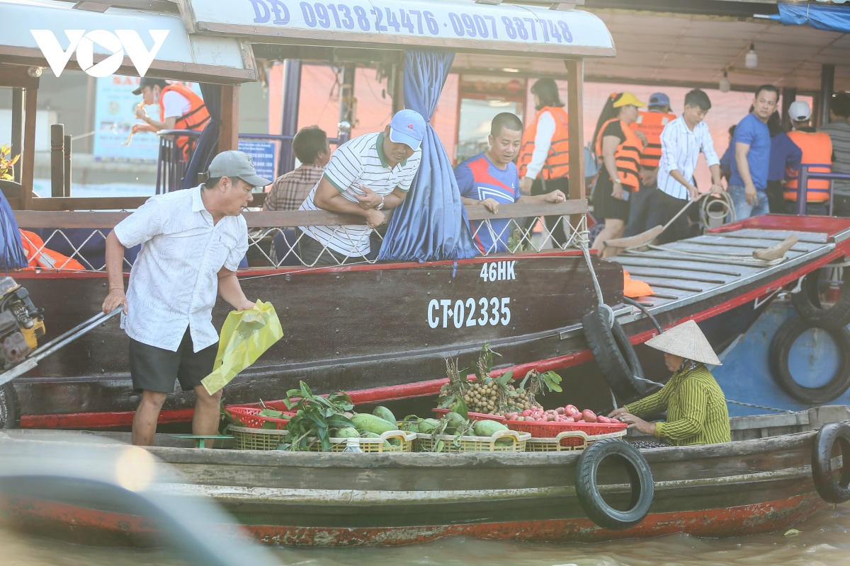 Cai Rang floating market, a highlight of Vietnam’s Mekong Delta