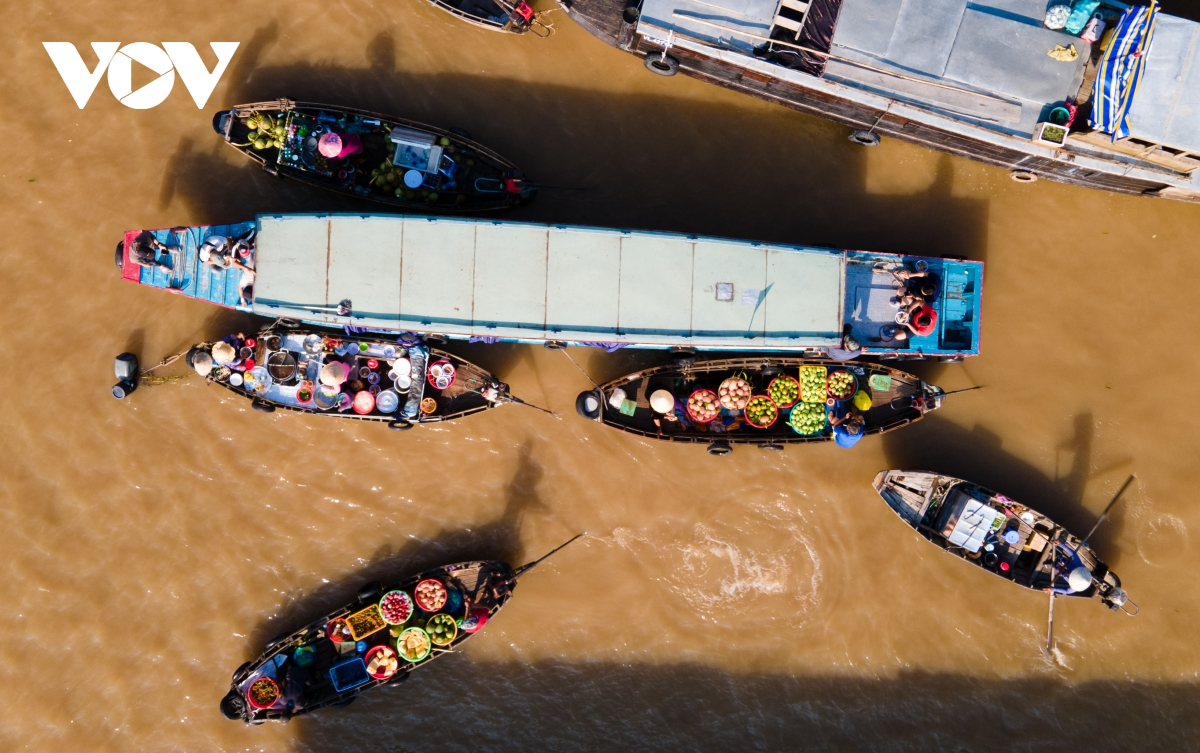 Cai Rang floating market, a highlight of Vietnam’s Mekong Delta