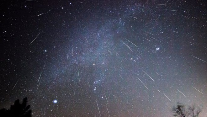vietnamese stargazers expect to see biggest meteor shower of the year in december
