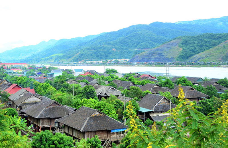 Spectacular Muong Lay under the lens of travelers