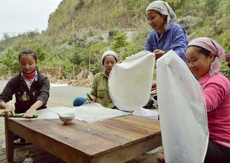 Spectacular Muong Lay under the lens of travelers