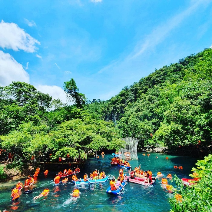 Top 3 Most Beautiful Streams in Vietnam
