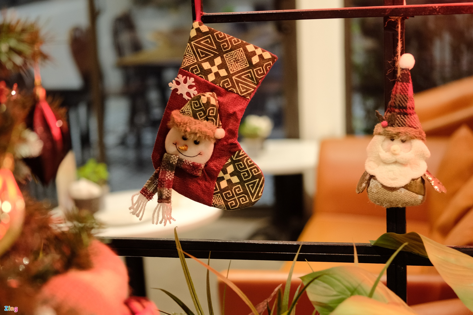 Three coffee shops in Hanoi to take Christmassy photos