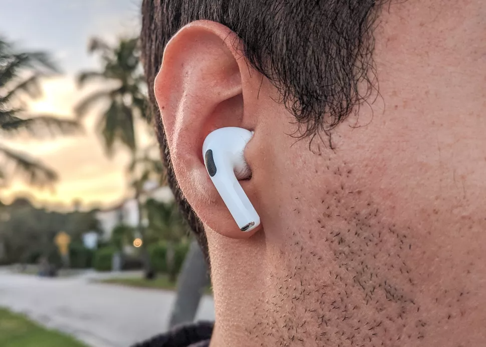 What to expect: IPhone SE 2021, AirPods Pro 2 arriving early in April