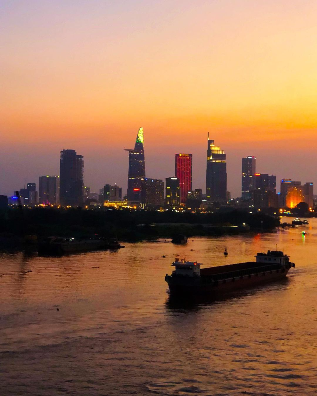 Six destinations for hunt perfect sunset pics in Ho Chi Minh City