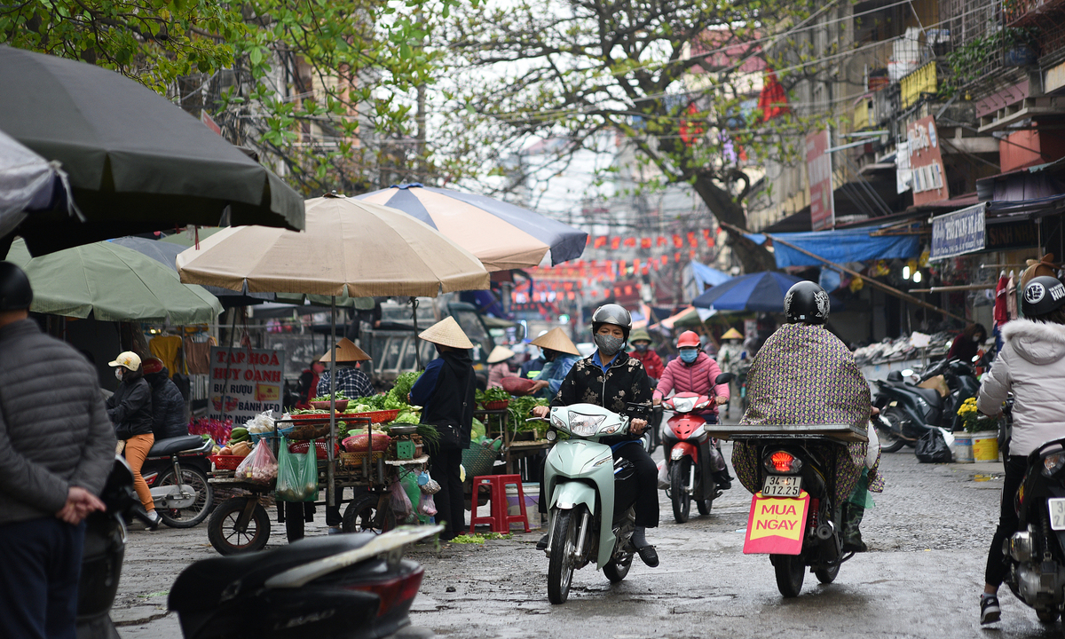 Vietnam faces ‘low level’ Covid-19 impact risks: report