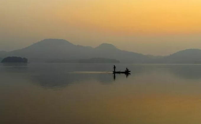 ke go lake vietnams beguiling oasis in the central province