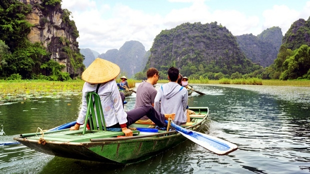 vietnam initiates new program to promote domestic tourism