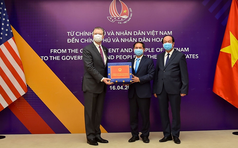 US Center for Disease Control pledges a US$3.9 million aid to Vietnam’s Covid-19 fight