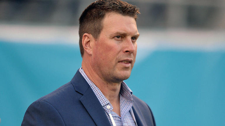 former nfl cowboy quarterback ryan leaf detained for domestic battery