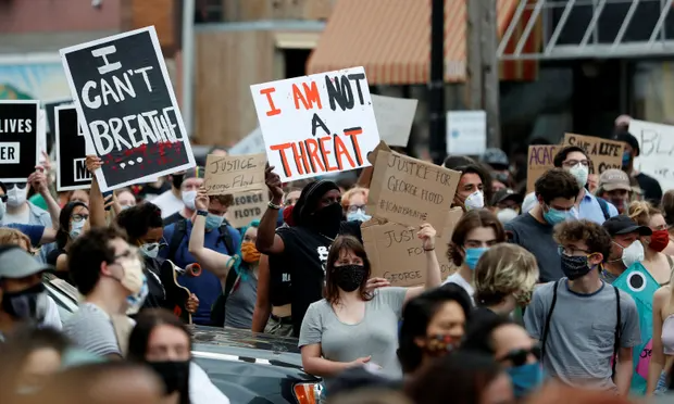 george floyd the african americans death four minneapolis police fired hundreds protest to demand justice