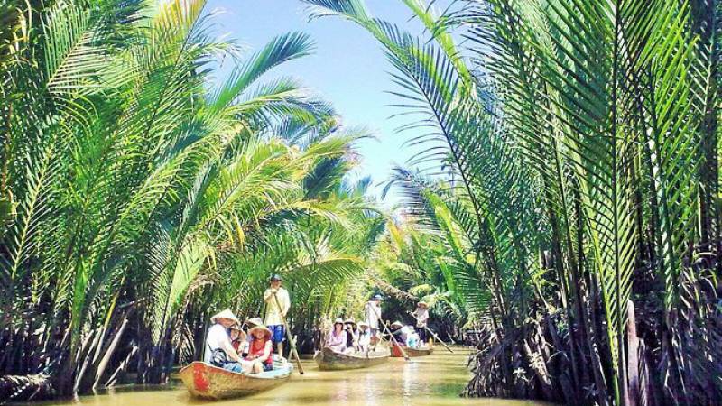 Vietnam’s tourism signals readiness to welcome foreign arrivals, unmissable tours for this summer
