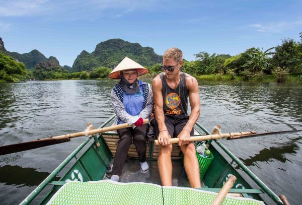 vietnam-Covid-19-foreign-arrivals