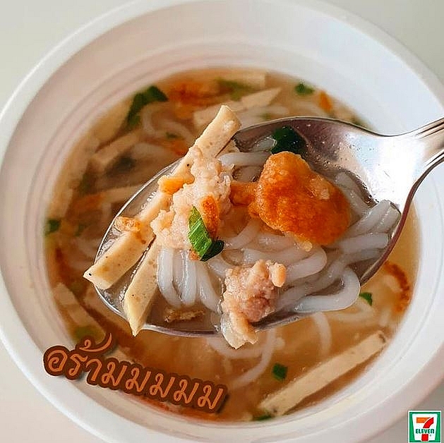 vietnamese noodle makes debut at thailands 7 eleven