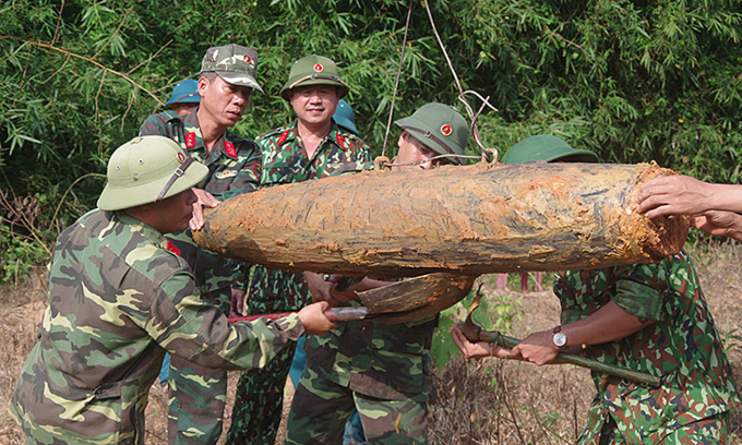 npa continues to support vietnam national mine action centre