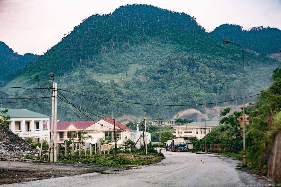 Vietnam-Laos border before France invading Indochina