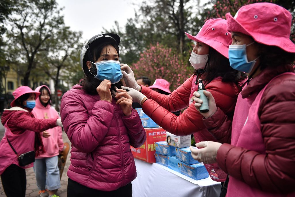 hanoi residents obligated to wear face masks in public places to prevent covid 19
