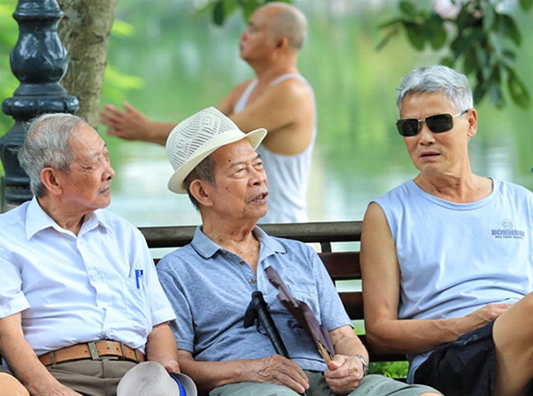 survey vietnamese live longer suffers more disease tho