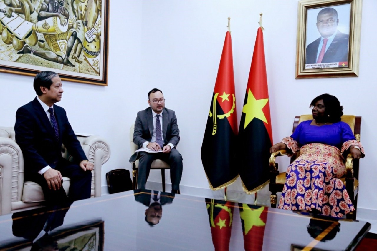 Angola Commits to Creating Favorable Conditions for Vietnamese Investors
