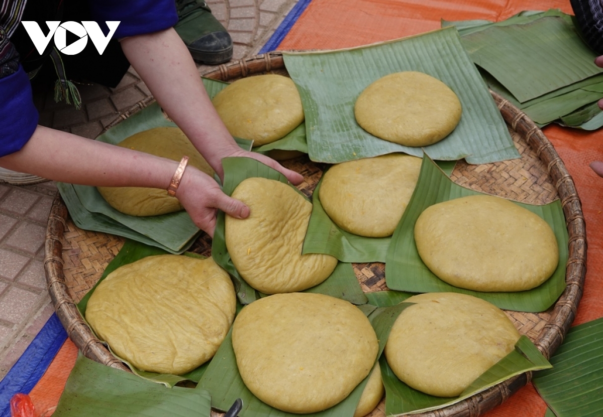 Unique Vietnamese glutinous rice dumpling making contest in northern Vietnam