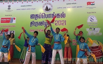 indian community holds traditional festival in ho chi minh city