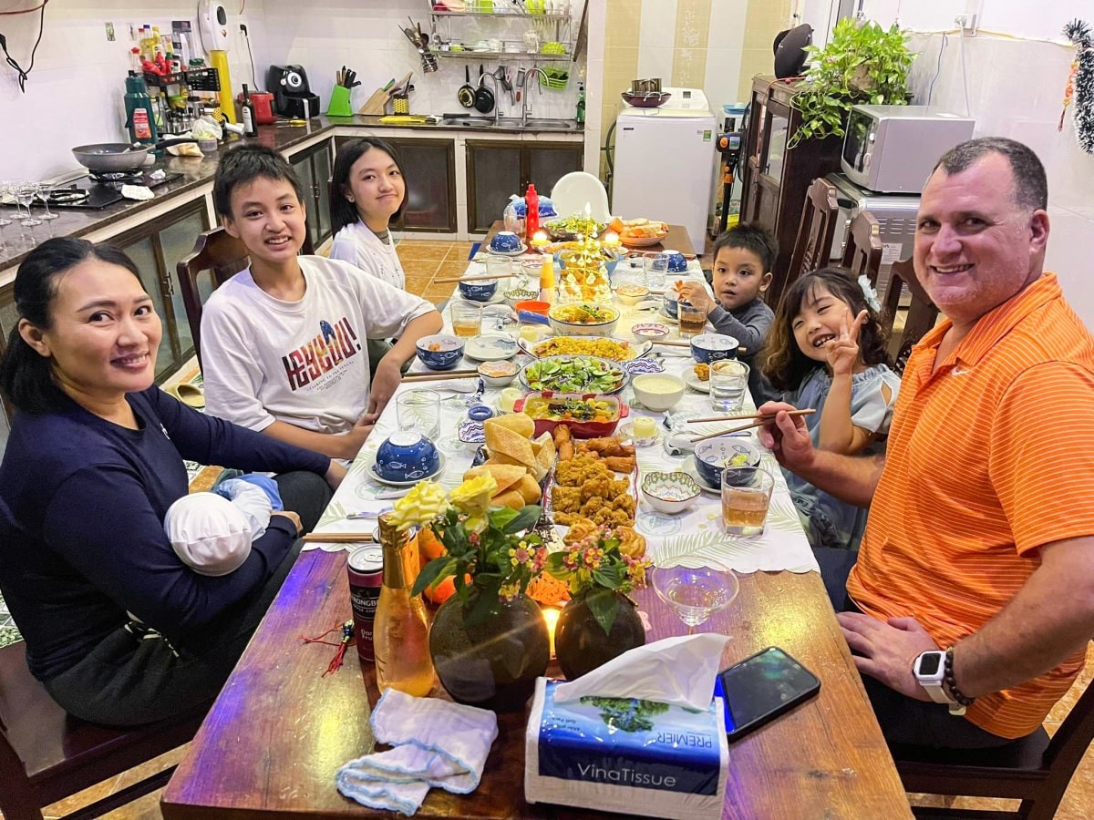 Expat Special New Year Celebrations During Pandemic