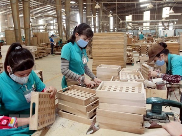 Vietnam – US Trade Value Hits Record High of $100 Billion in 2021