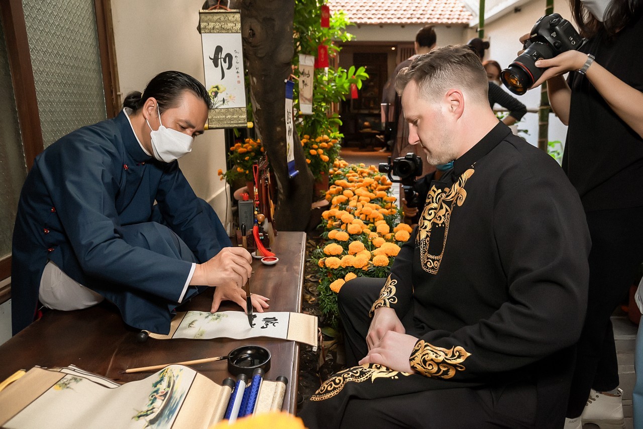 International Guests Experience Lunar New Year Celebration