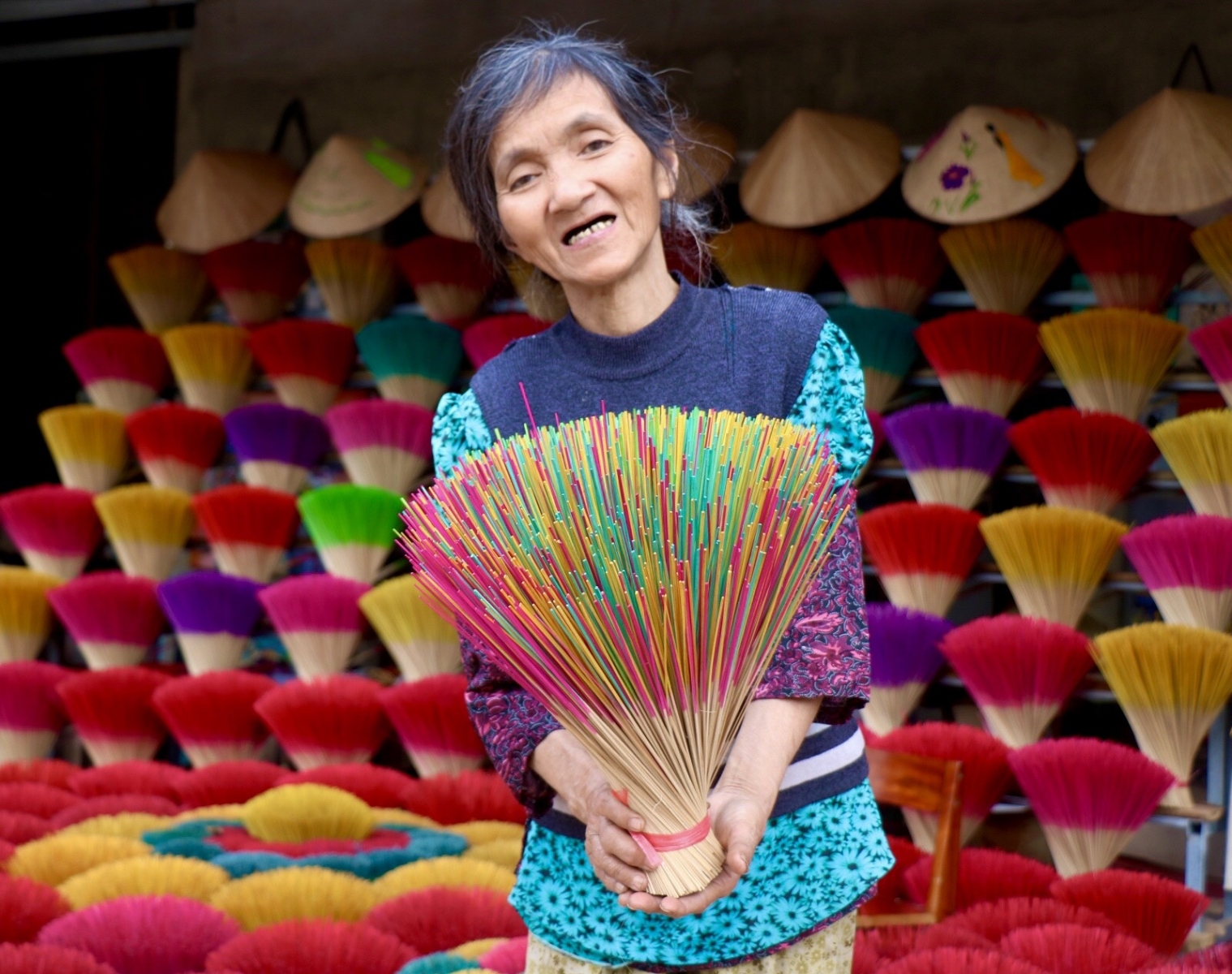 Famous incense-making village in Hue turns colorful as Tet nears