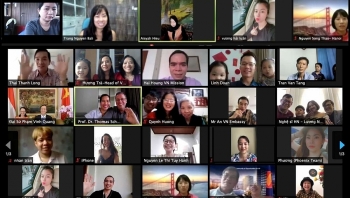 overseas vietnamese get together for lunar new year celebrations
