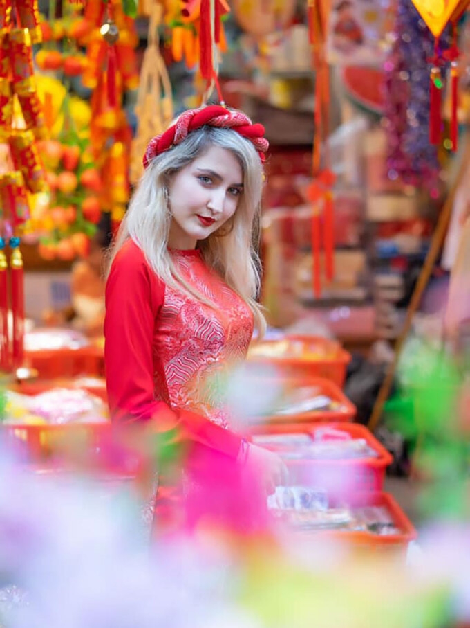 Wearing Ao Dai gives expat a sense of nobility and pride