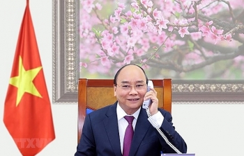 vietnam news today february 15 pm nguyen xuan phuc holds phone talks with lao cambodian leaders