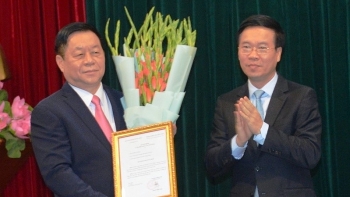 vietnam news today feb 20 partys communication and education commission has new chairman