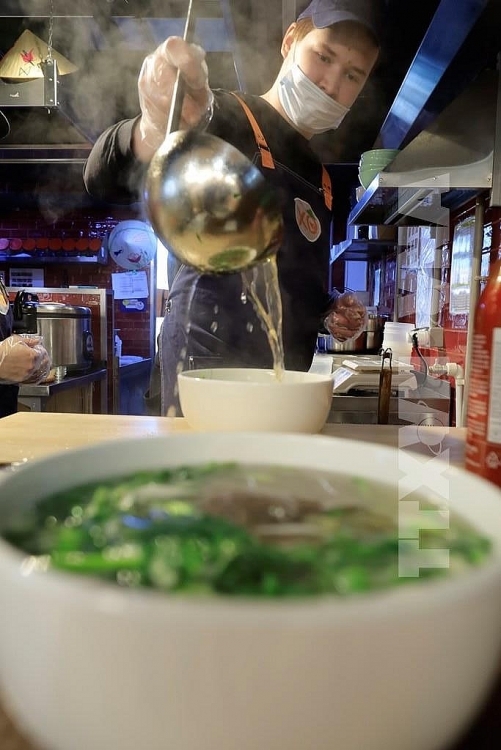 Vietnamese cuisine quintessence in the homeland of Kalashnikov rifle