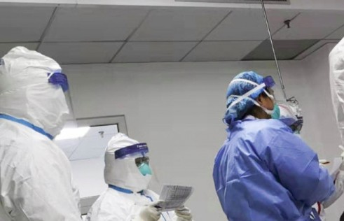 double lung transplant performed on covid 19 infected patient in china