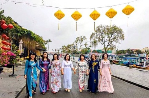 vietnam sets to launch ao dai week