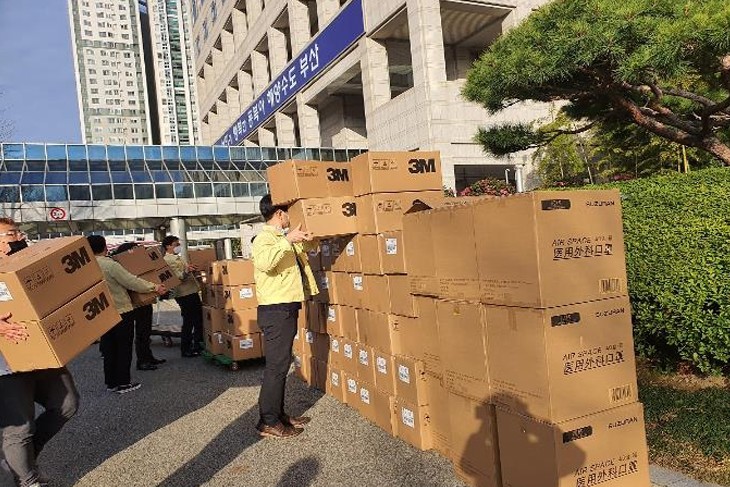 china aids south korea 500000 face masks amidst covid 19 outbreak
